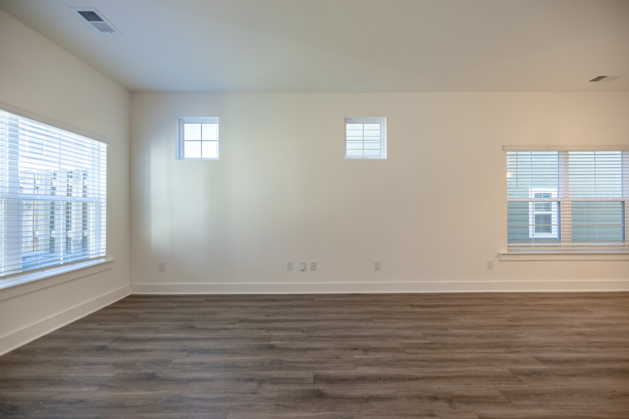 1074 Sweetleaf Dr Property Photo 33