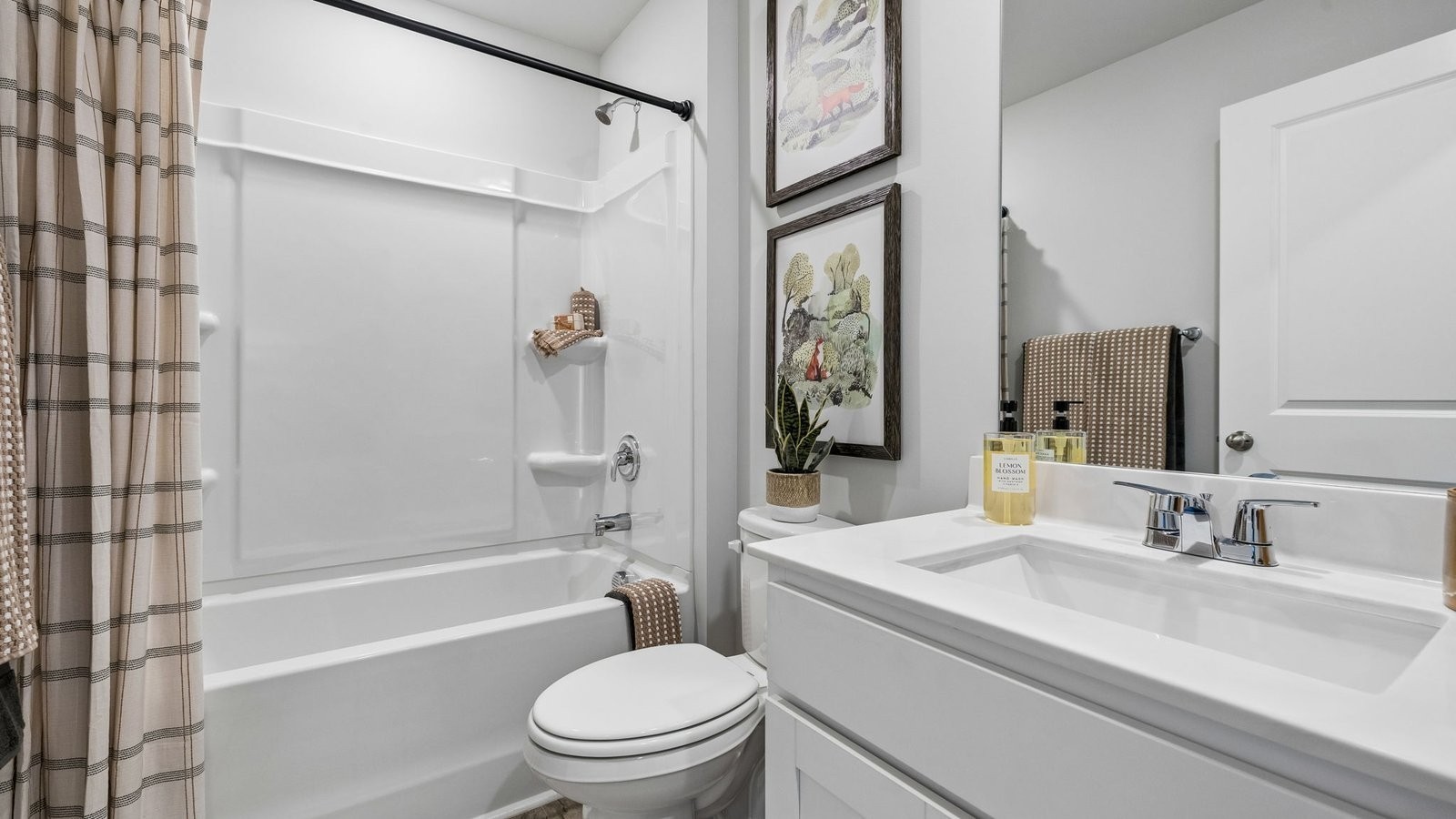 5436 Rock Cairn Road Property Photo 8