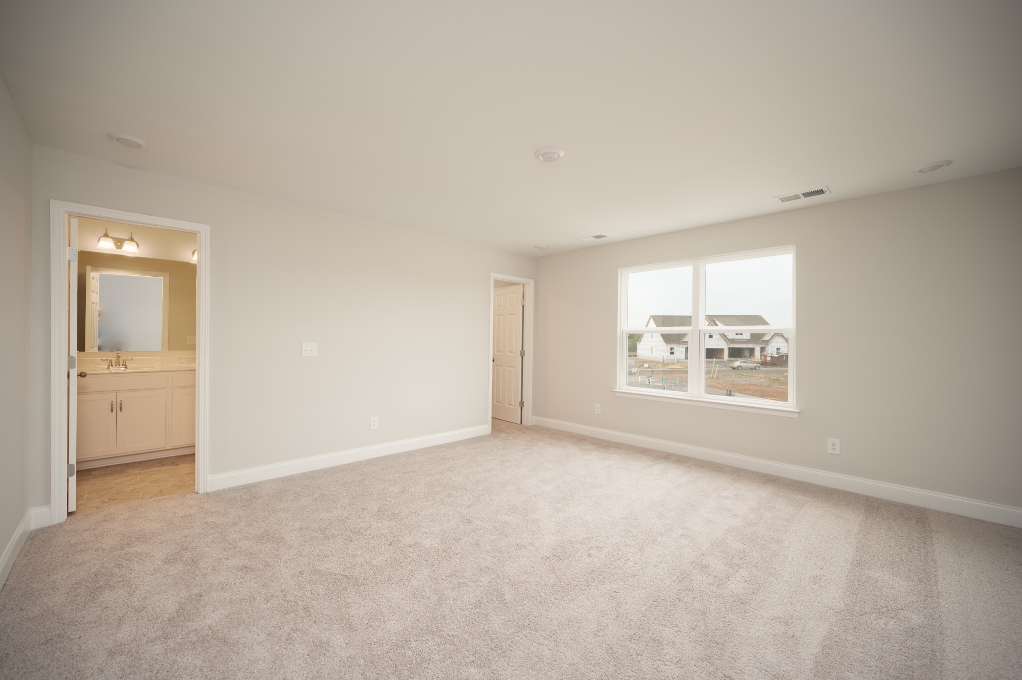 710 Hahn Ct Property Photo 34