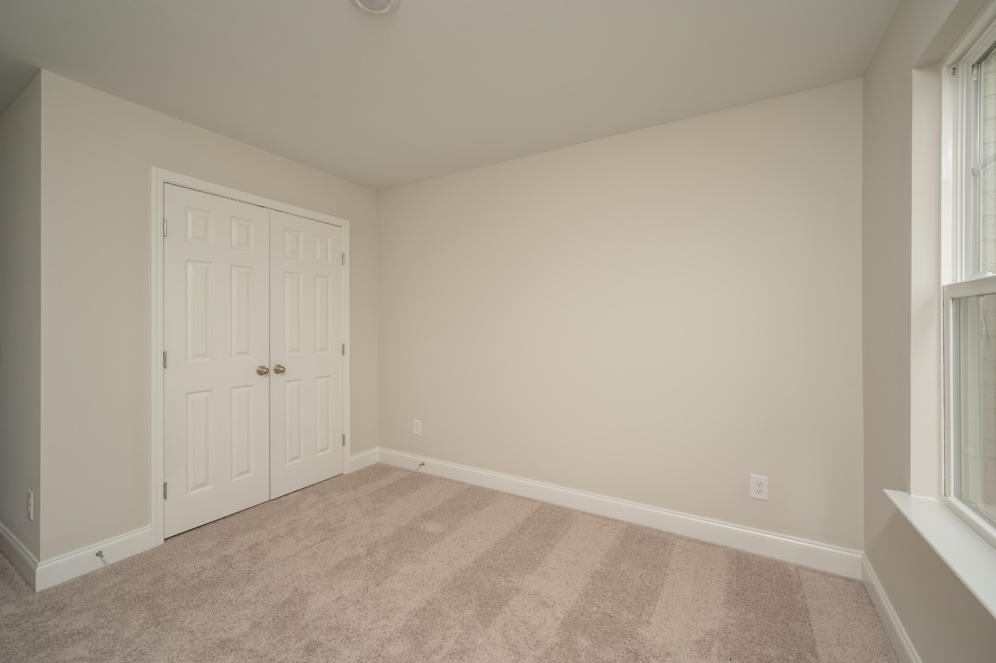 710 Hahn Ct Property Photo 39
