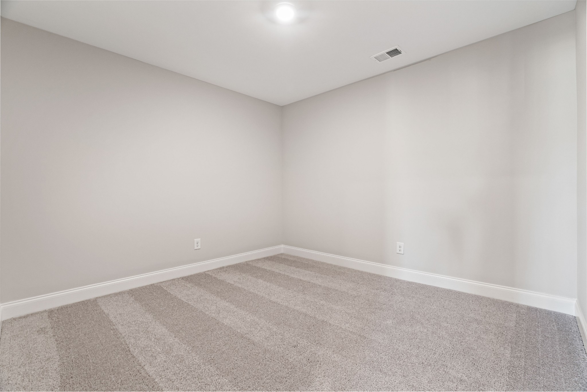 710 Hahn Ct Property Photo 42