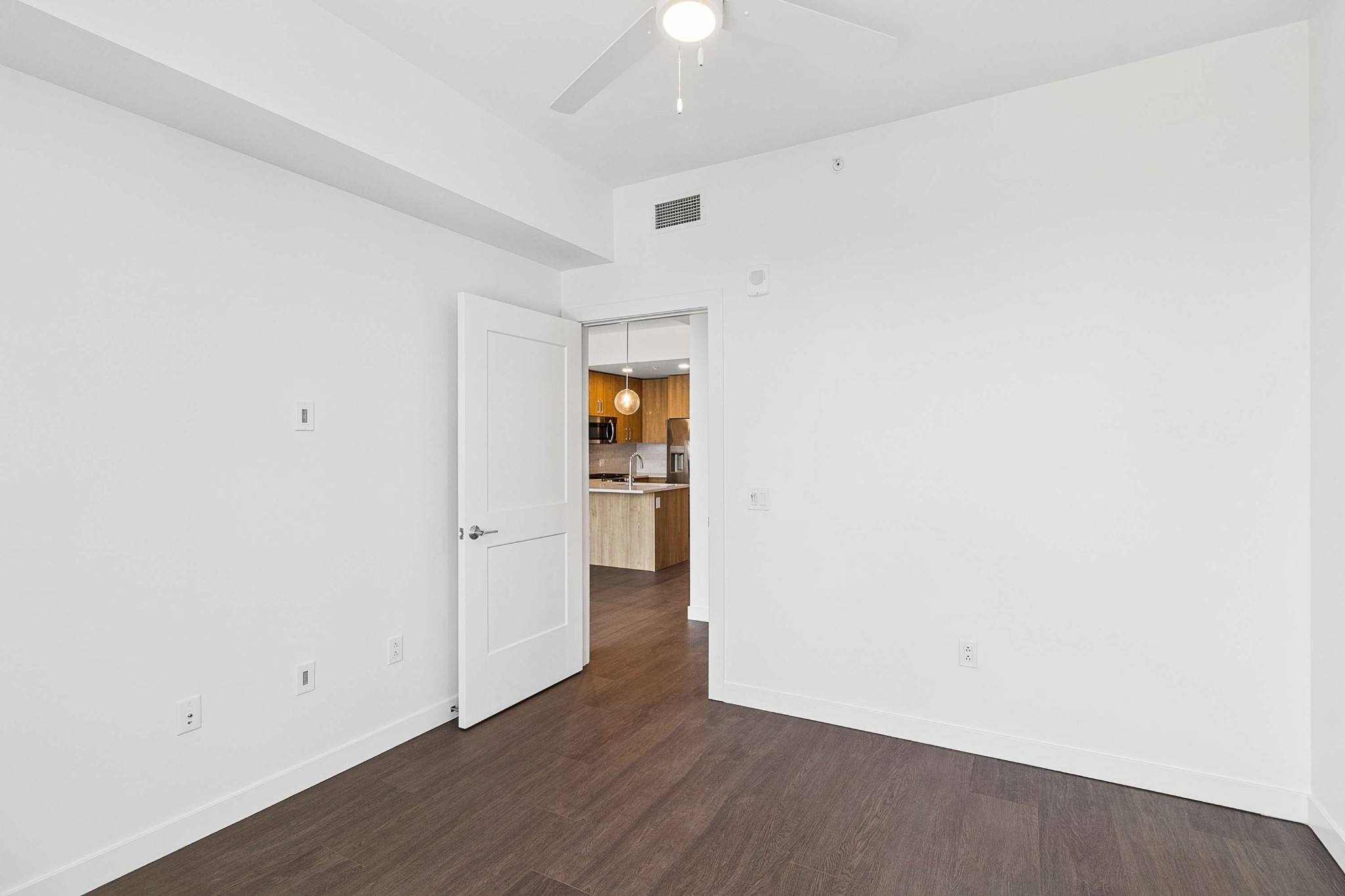 1212 Demonbreun St Property Photo 9