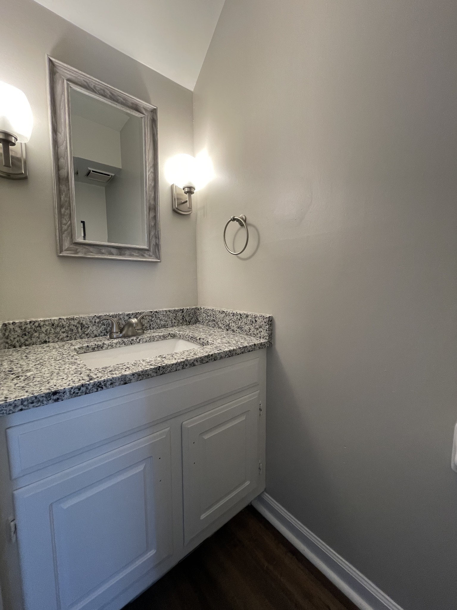 137 Academy Sq Property Photo 17