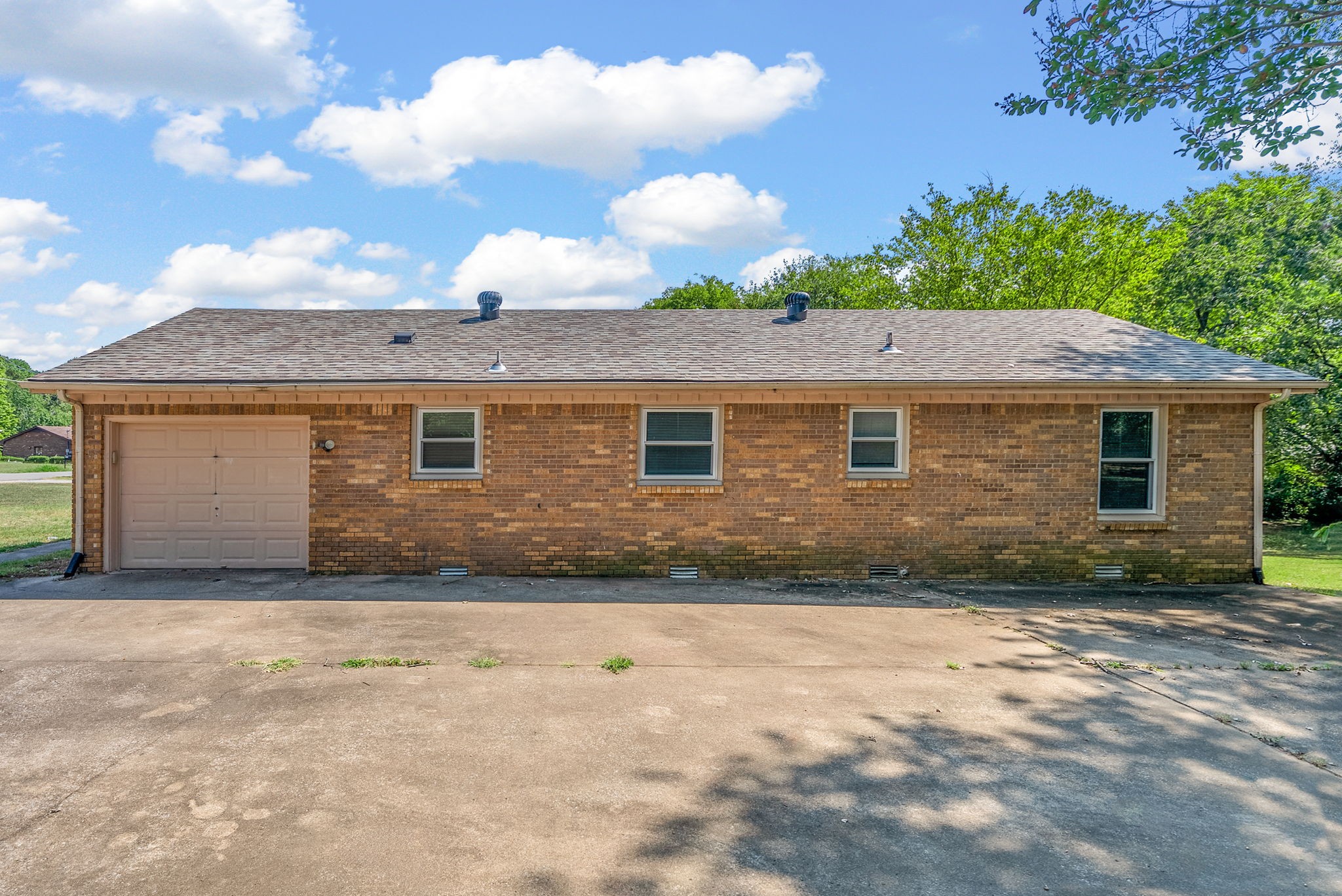 328 Welchwood Dr Property Photo 24