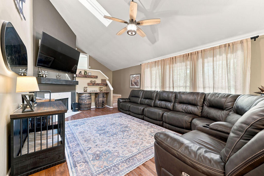 9302 Rockshire Lane Property Photo 5
