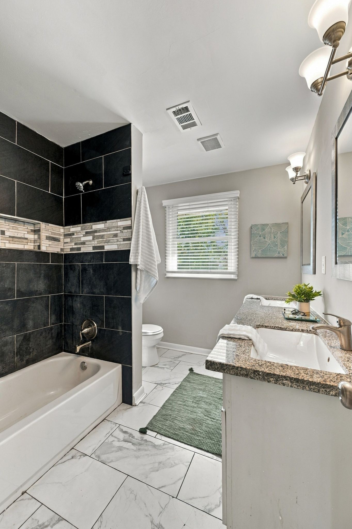 747 Rowan Dr Property Photo 27