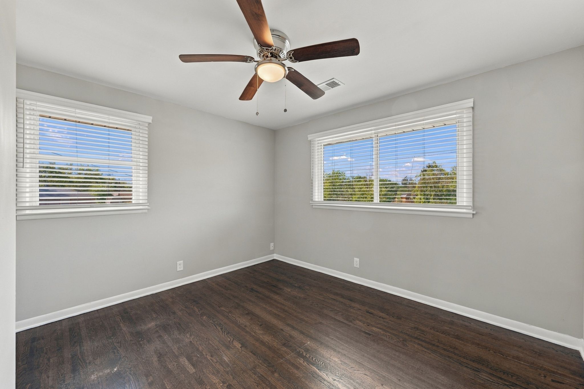 747 Rowan Dr Property Photo 30