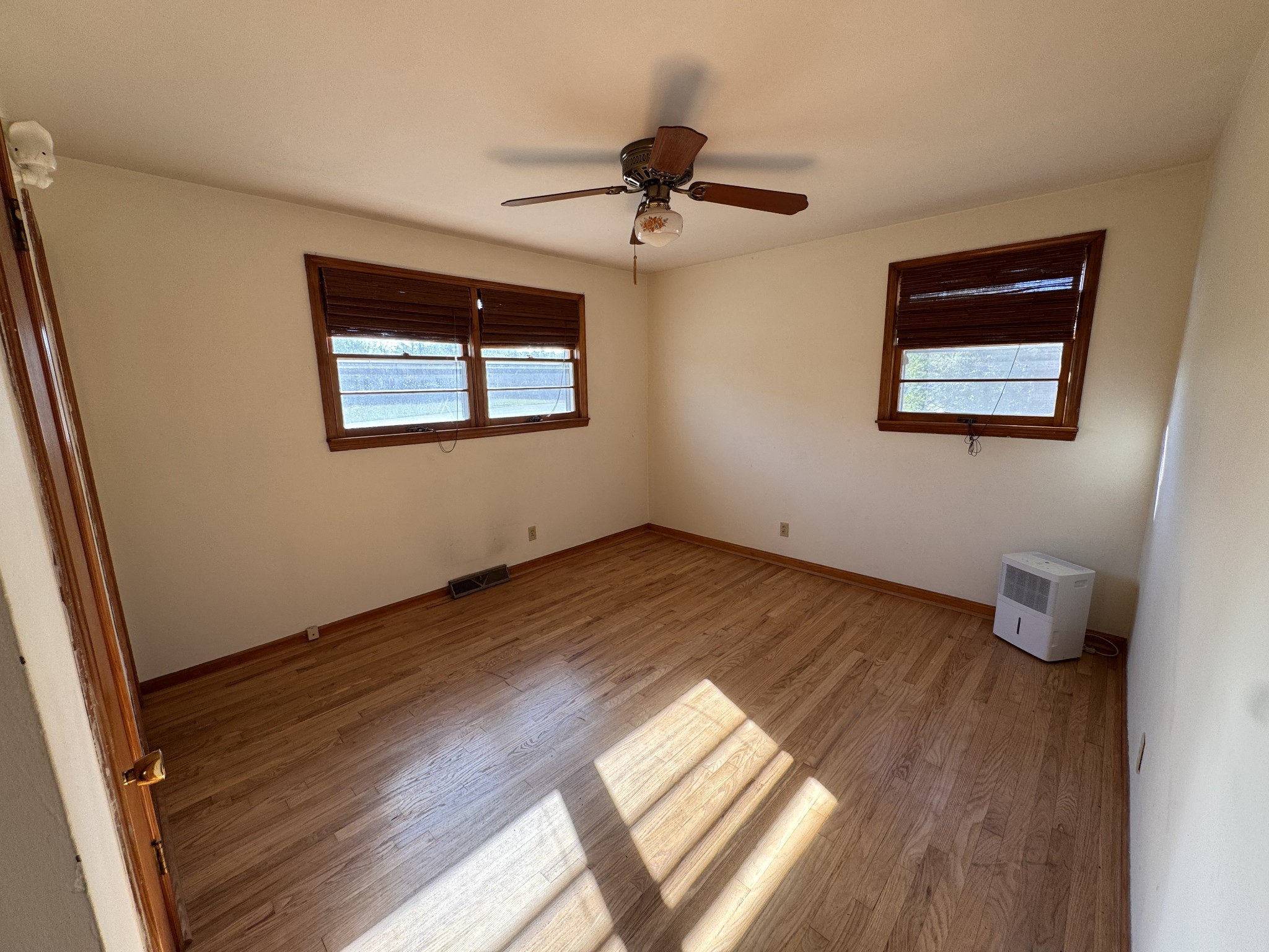 1505 Idlewild Dr Property Photo 6