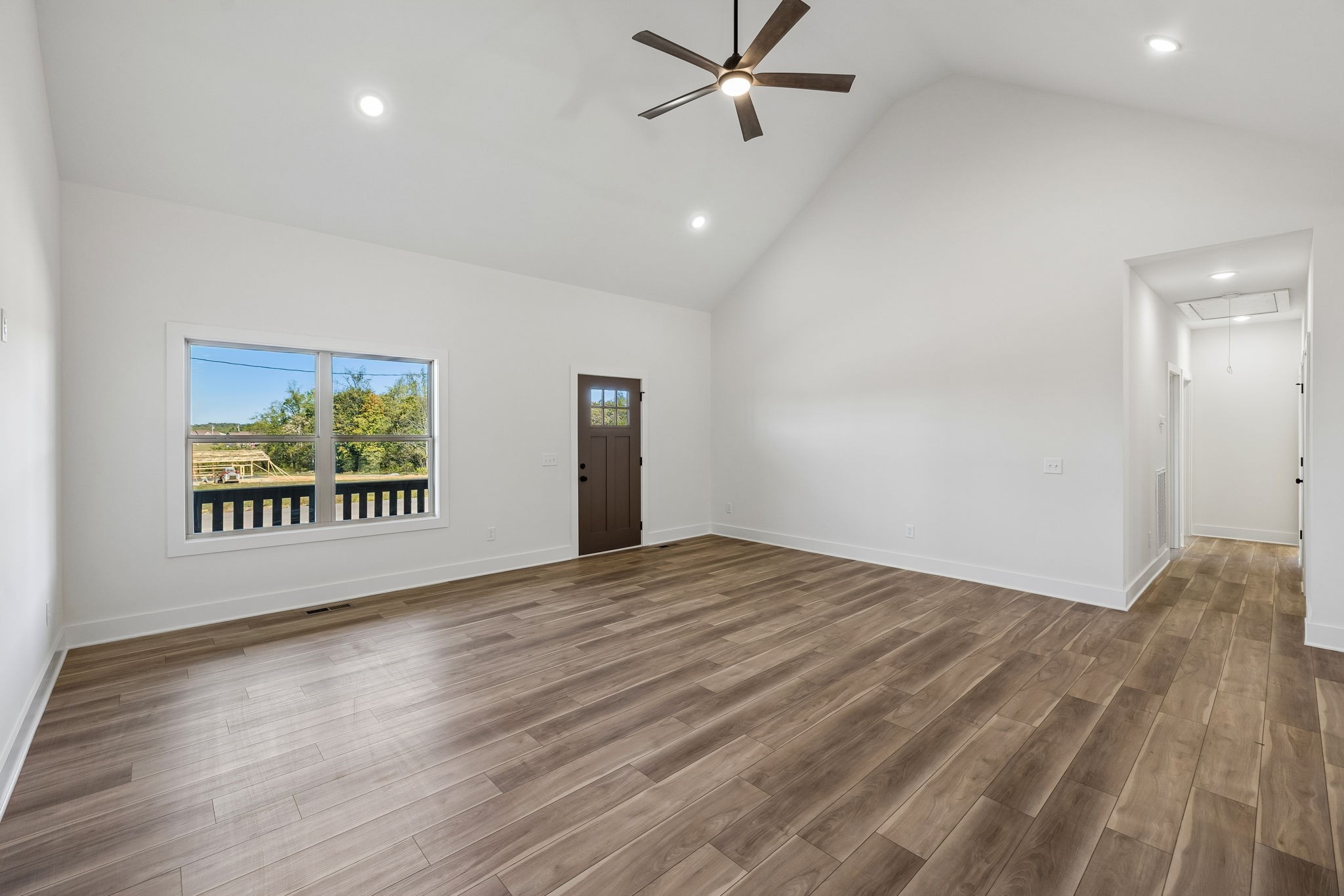 176 Magnolia Springs Way Property Photo 8