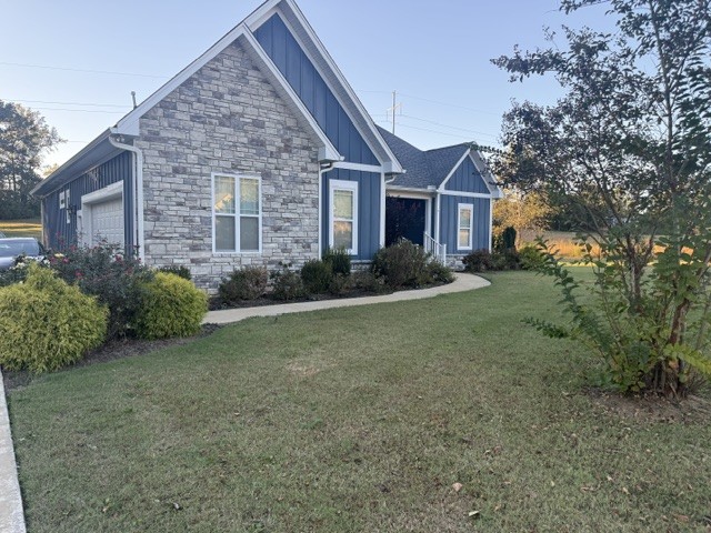 203 Oak Crest Dr Property Photo 7