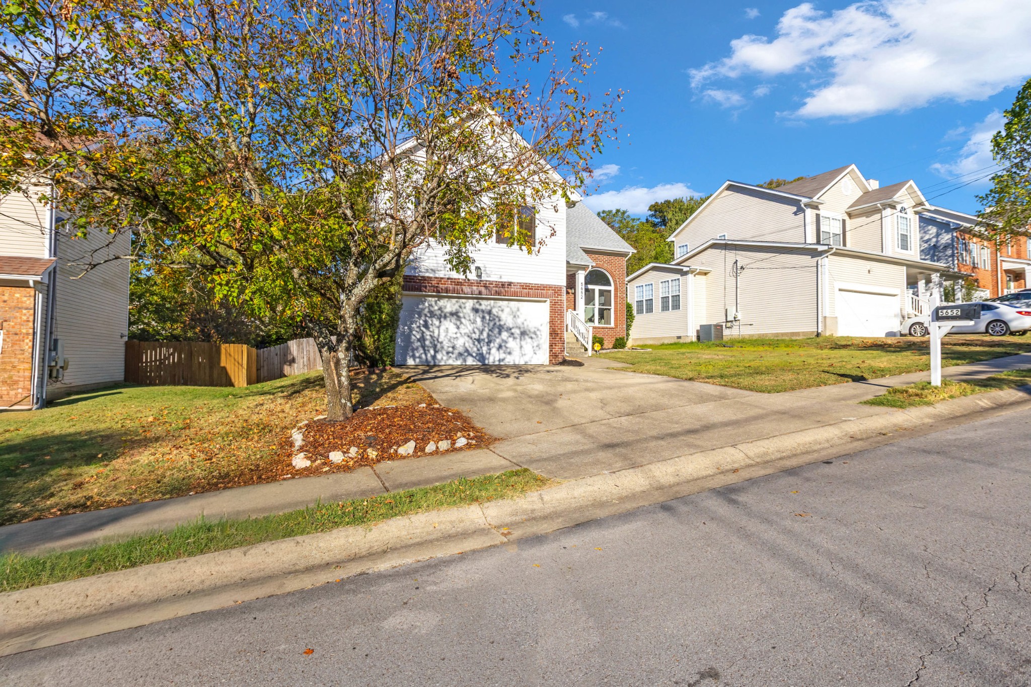 5652 Chestnutwood Trl Property Photo 3
