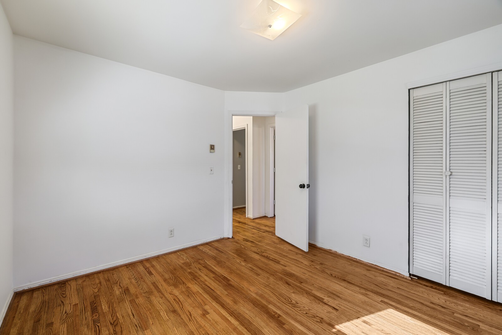 445 Janette Ave Property Photo 21