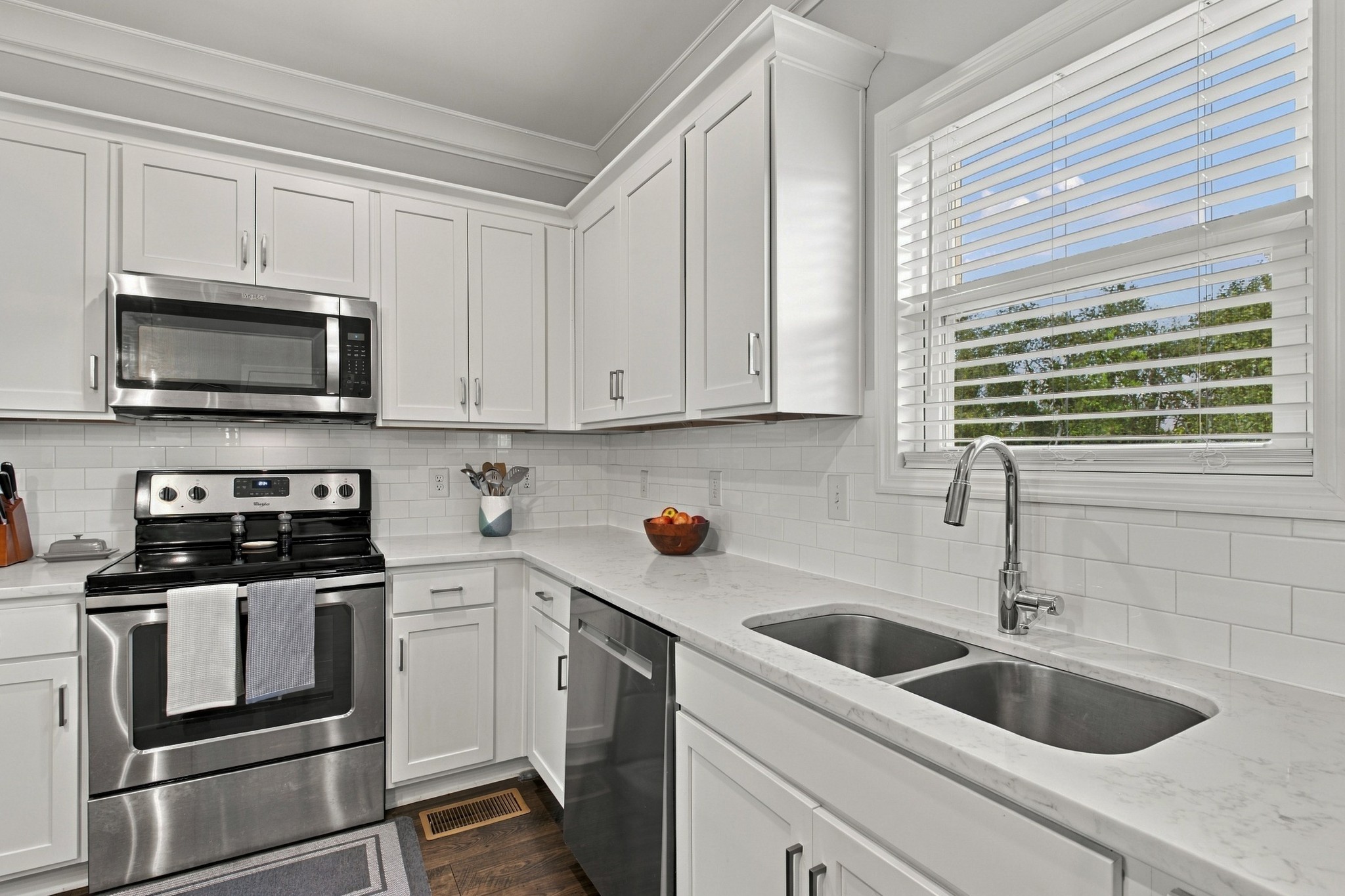 734 Bellevue Rd Property Photo 16