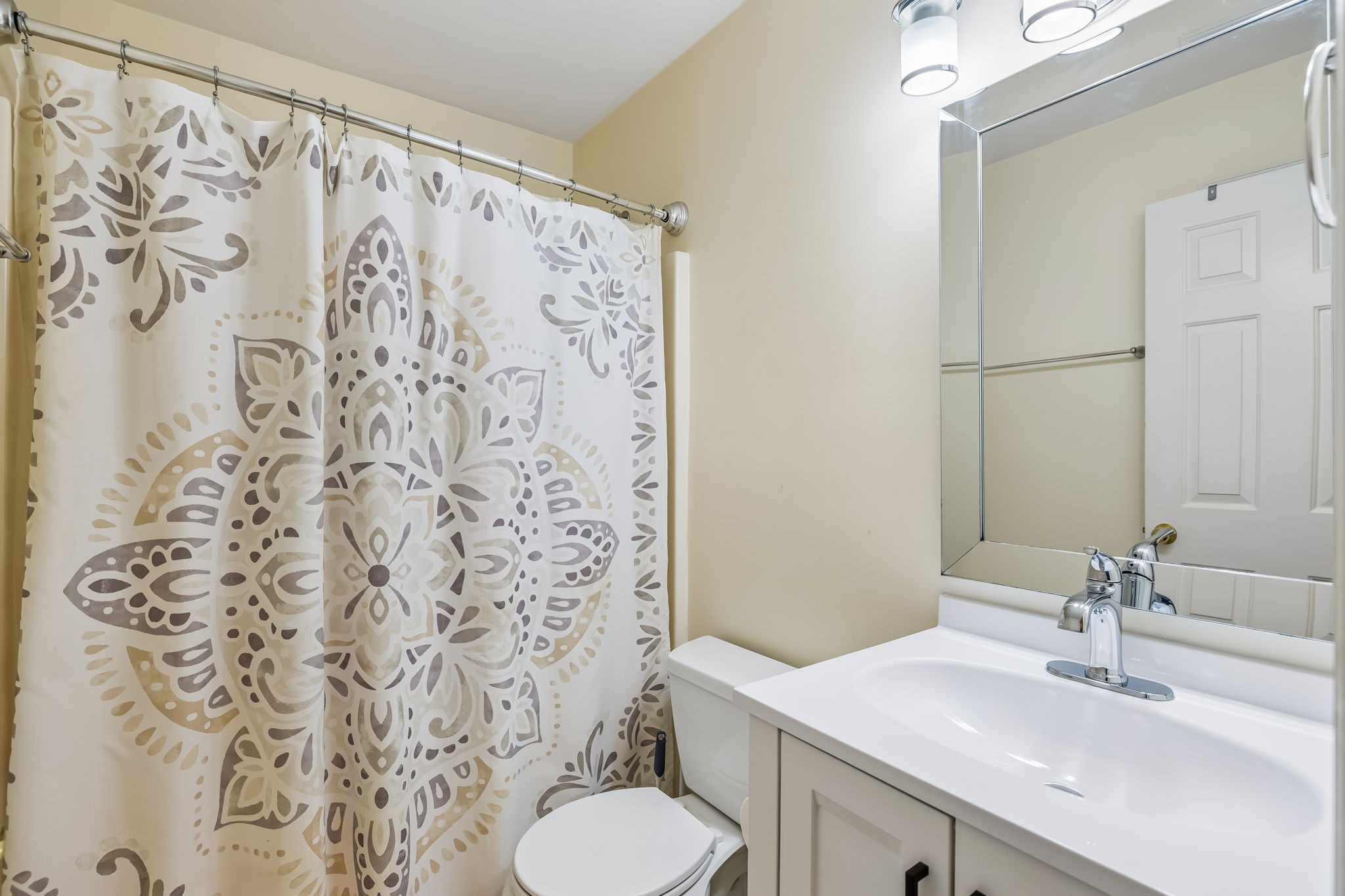 6312 Paddington Way Property Photo 19