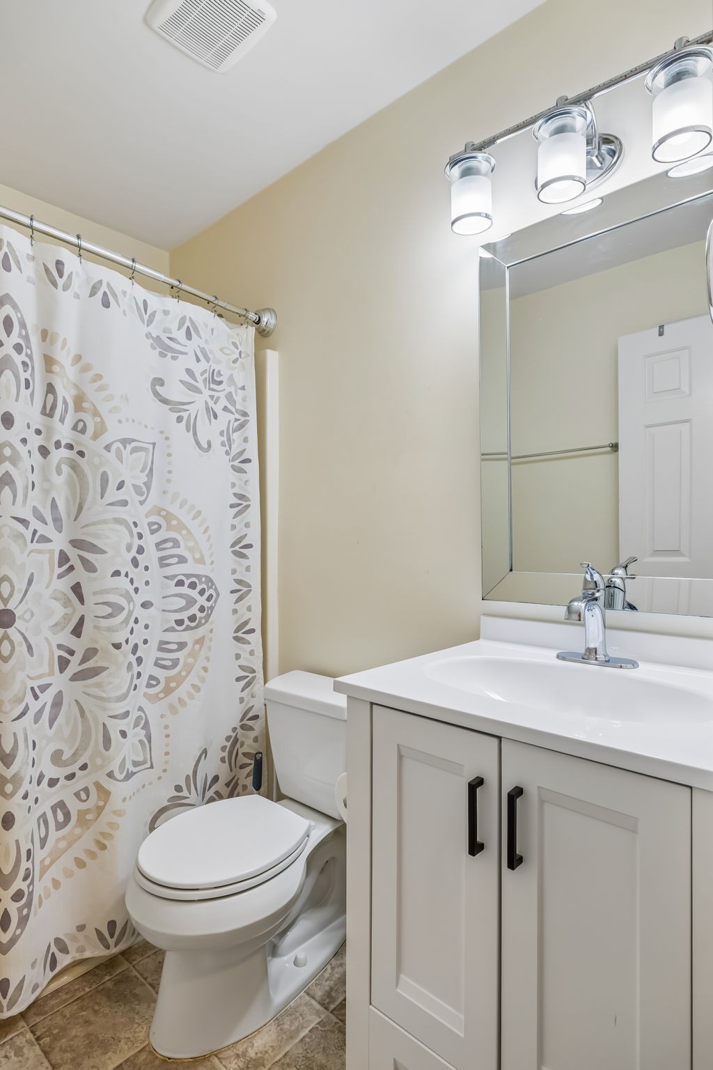6312 Paddington Way Property Photo 20