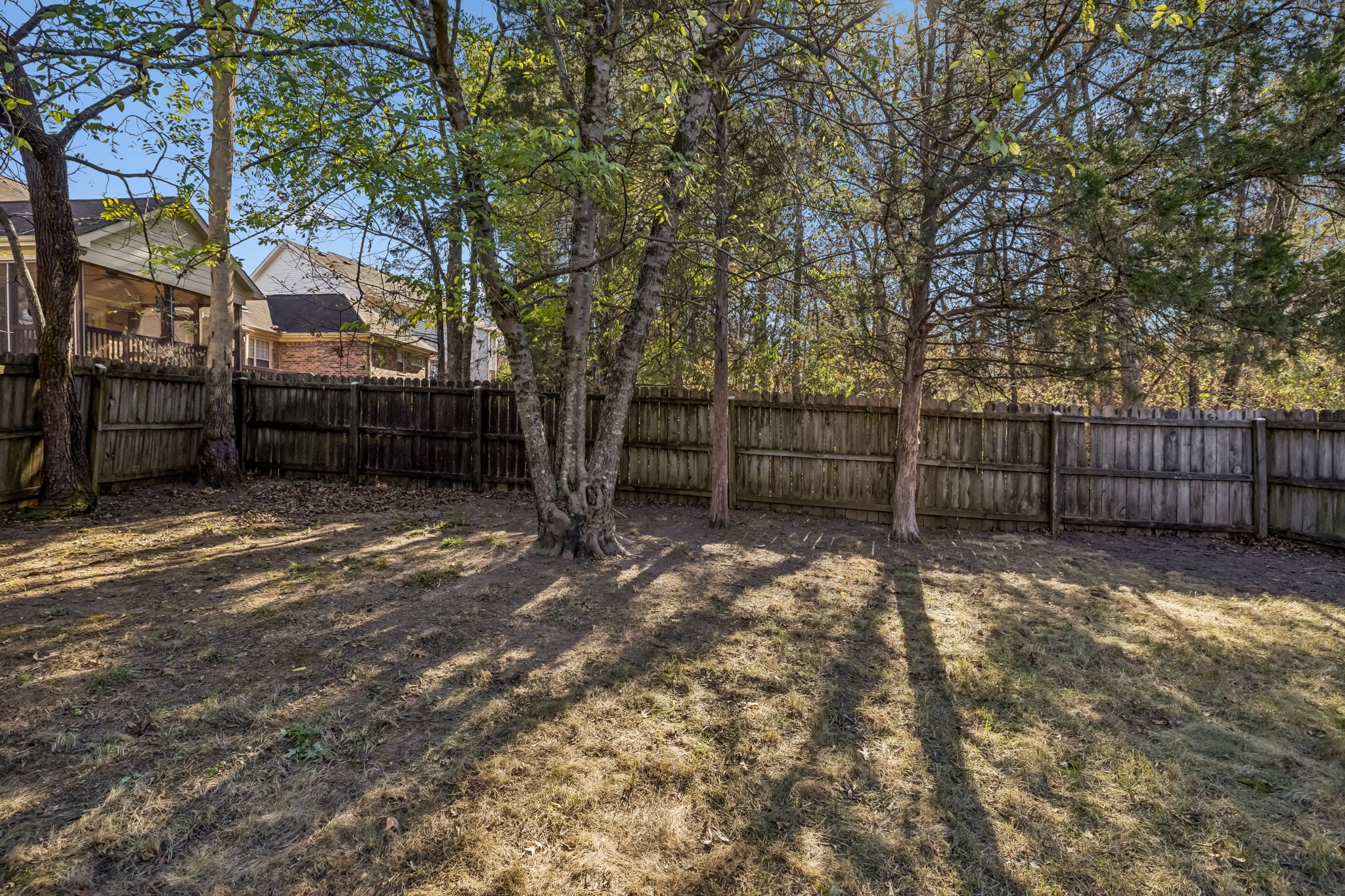 6312 Paddington Way Property Photo 27