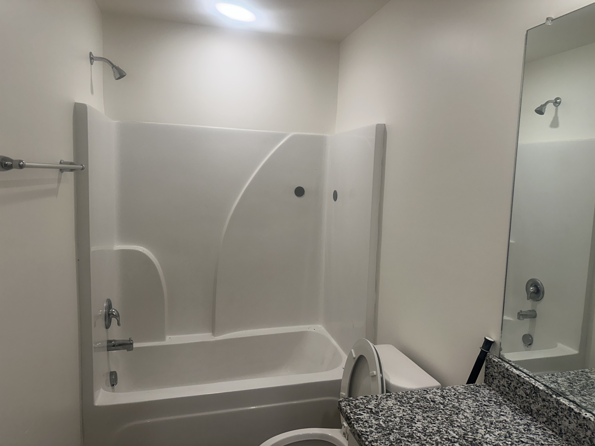 131 Cecil Rd Property Photo 3