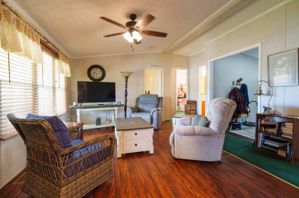 1025 Austin Lake Rd Property Photo 24