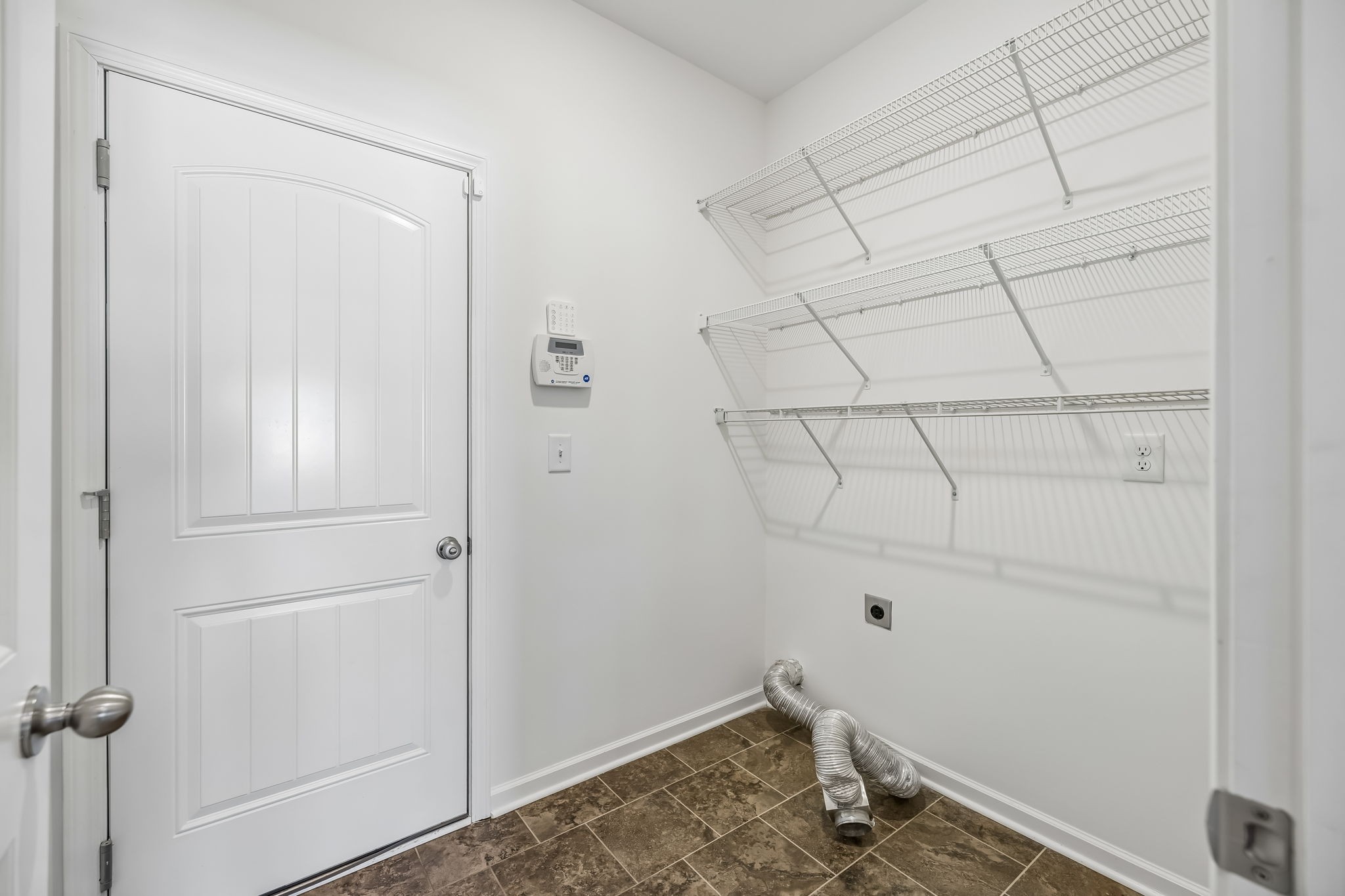101 E Coker Way Property Photo 29