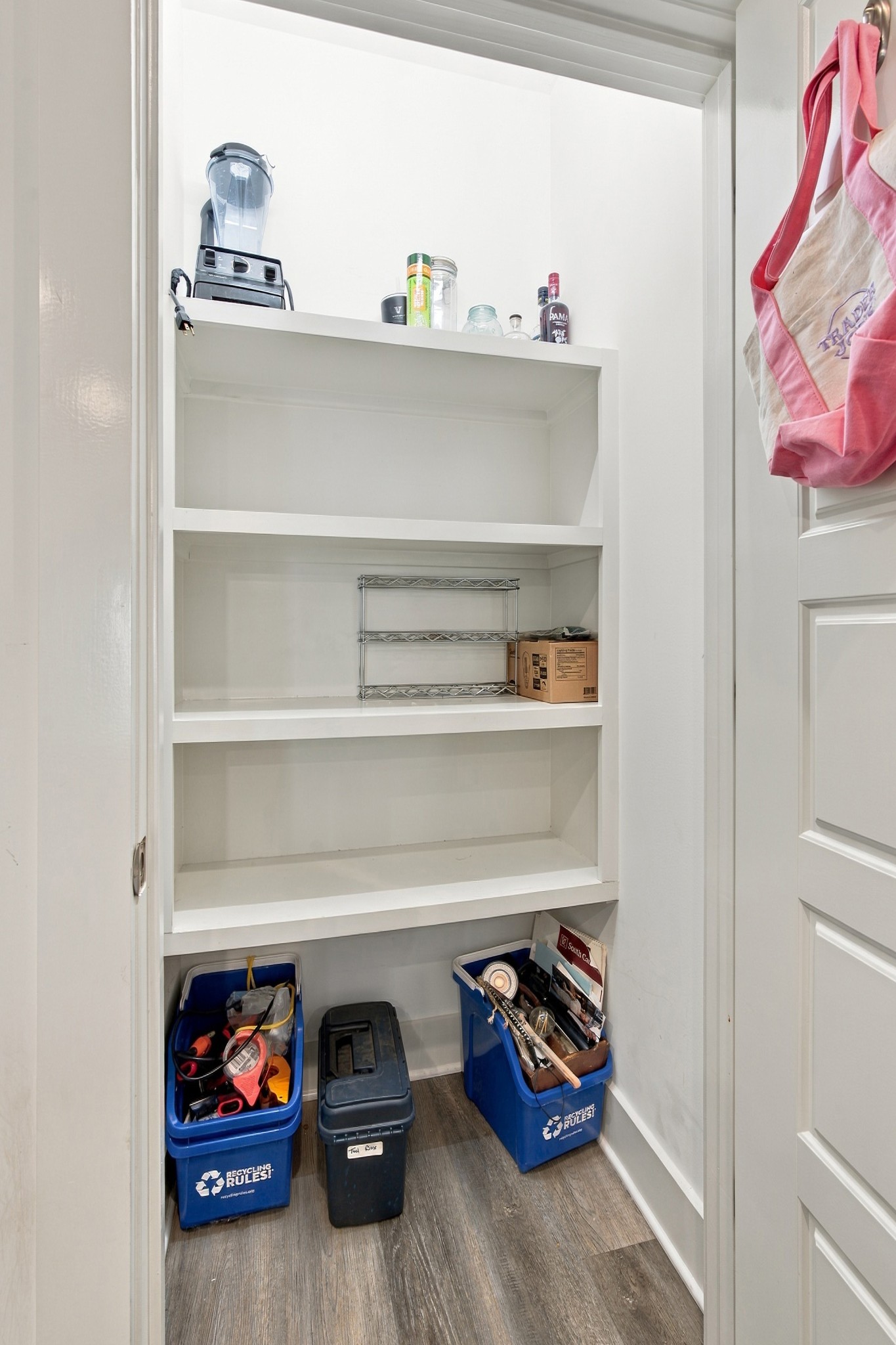7057 Westside Cir Property Photo 13