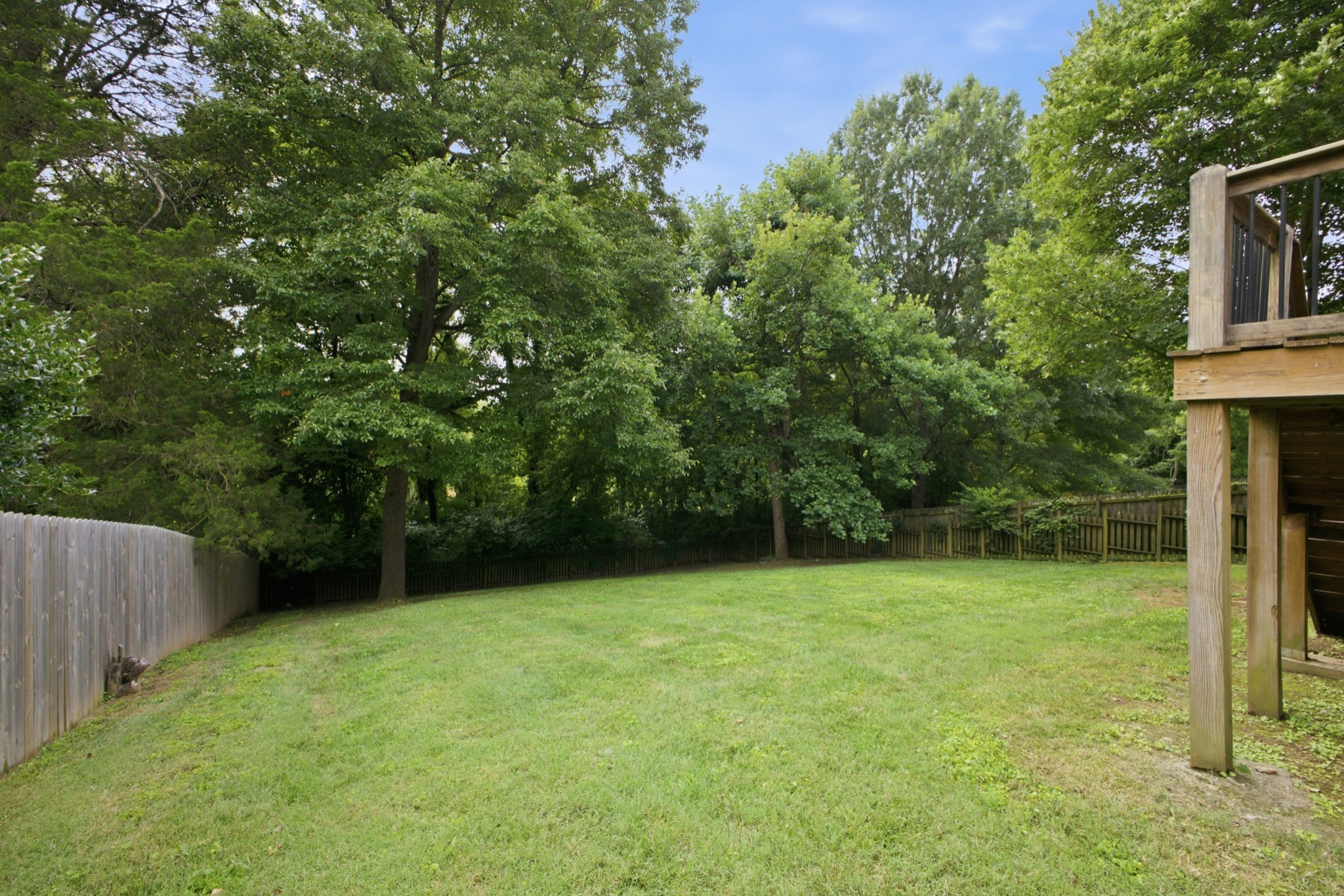 324 Fielding Crst Property Photo 30