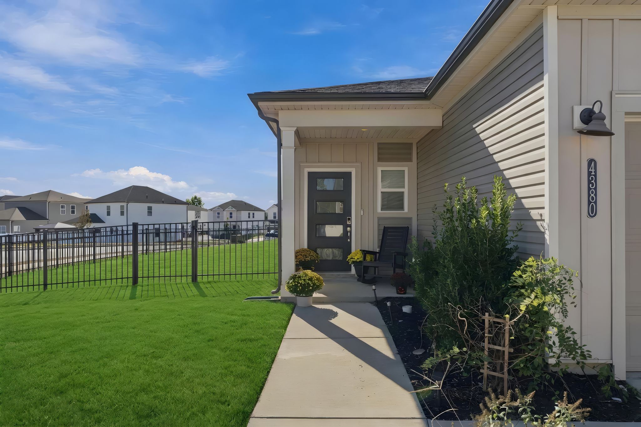 4380 Skyridge Dr Property Photo 4