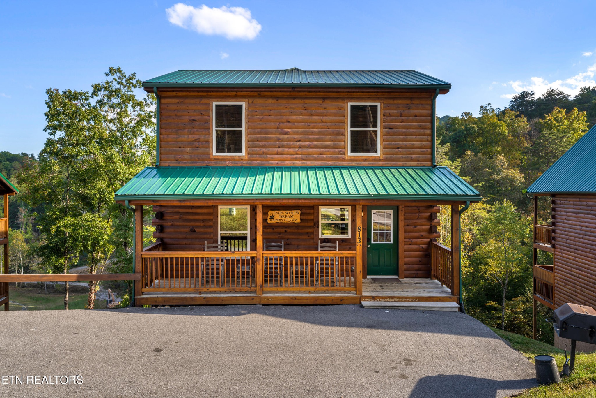 813 String Run Way Property Photo 1