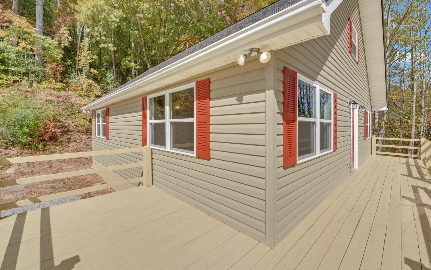 251 Maltby Rd Property Photo 13