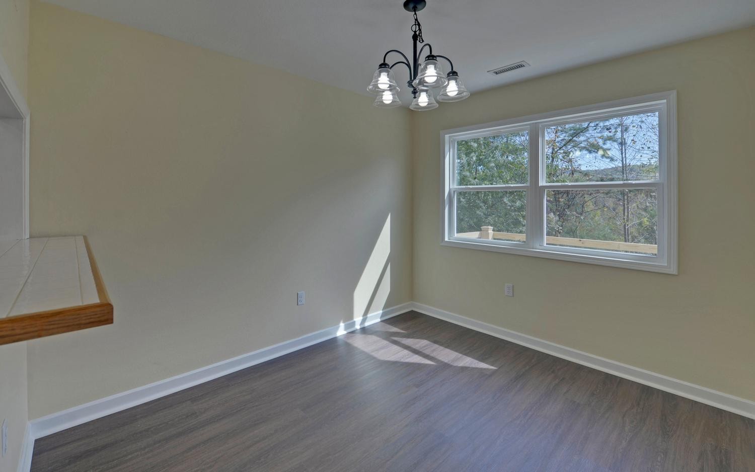 251 Maltby Rd Property Photo 25