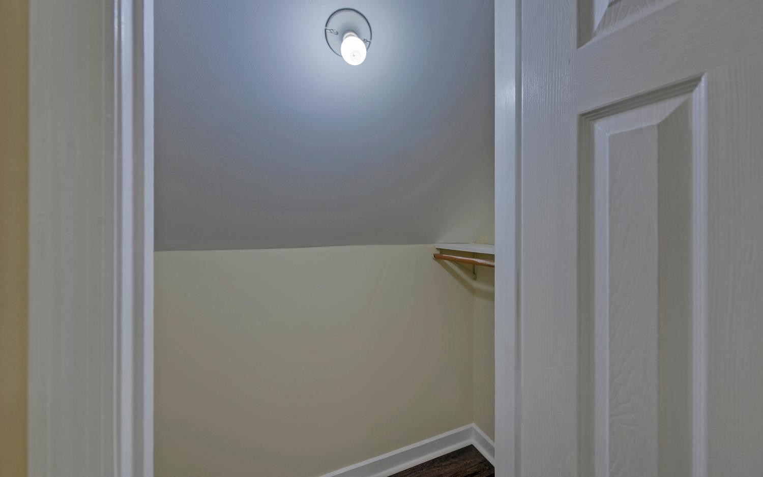 251 Maltby Rd Property Photo 36