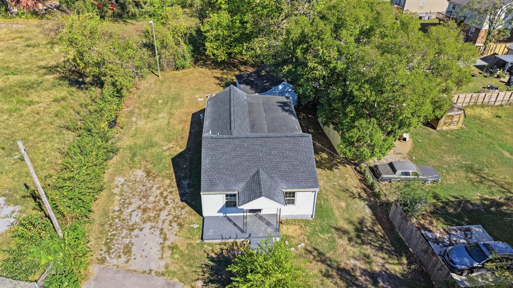 3208 Hydes Ferry Rd Property Photo 3