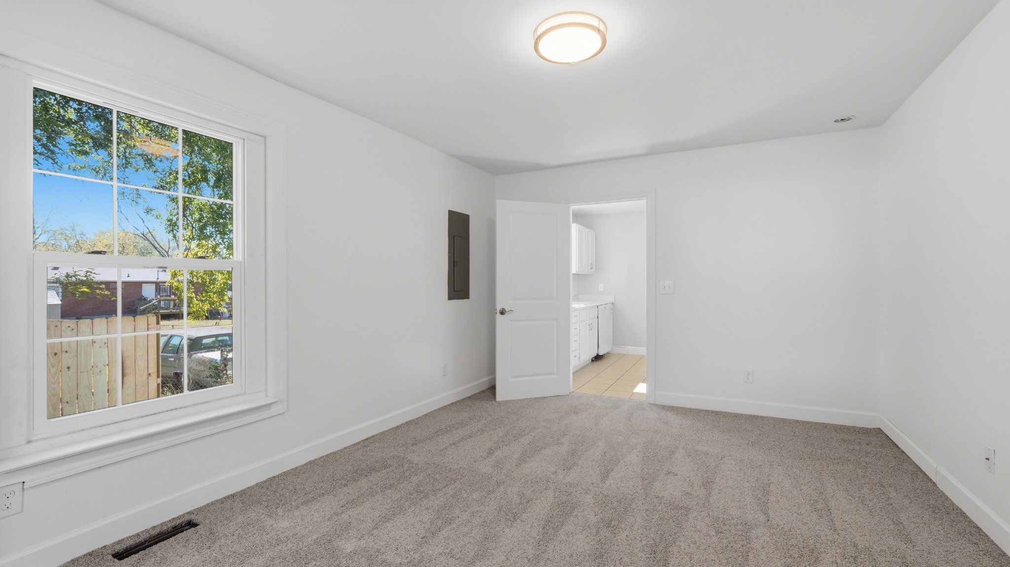 3208 Hydes Ferry Rd Property Photo 13