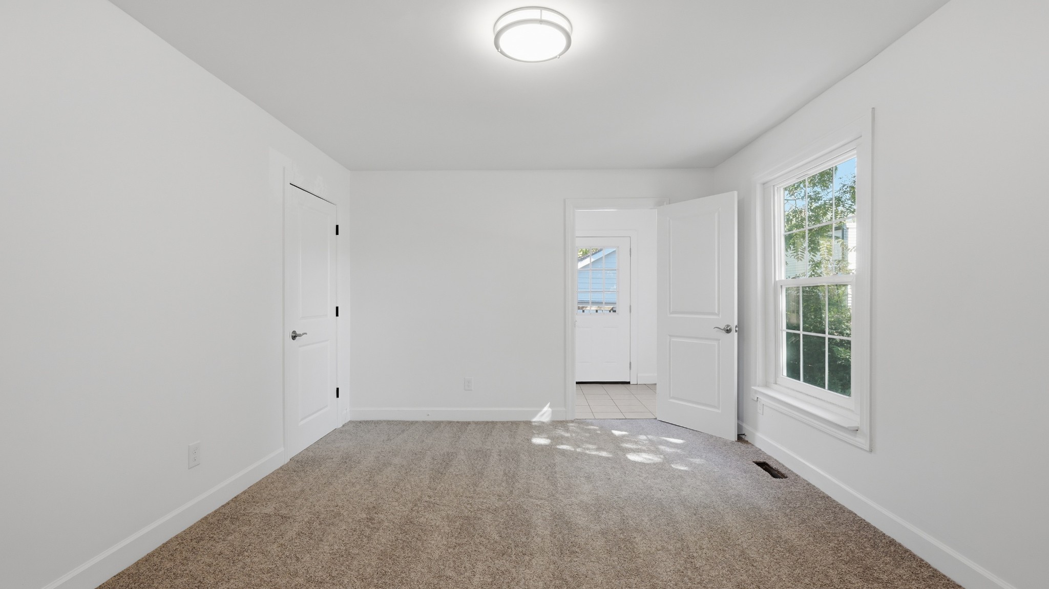 3208 Hydes Ferry Rd Property Photo 18