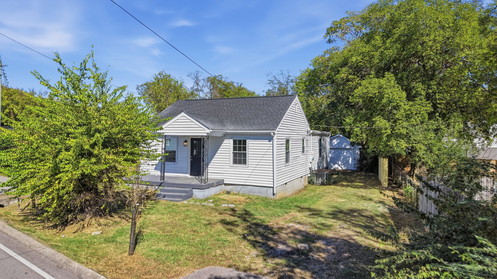 3208 Hydes Ferry Rd Property Photo 22