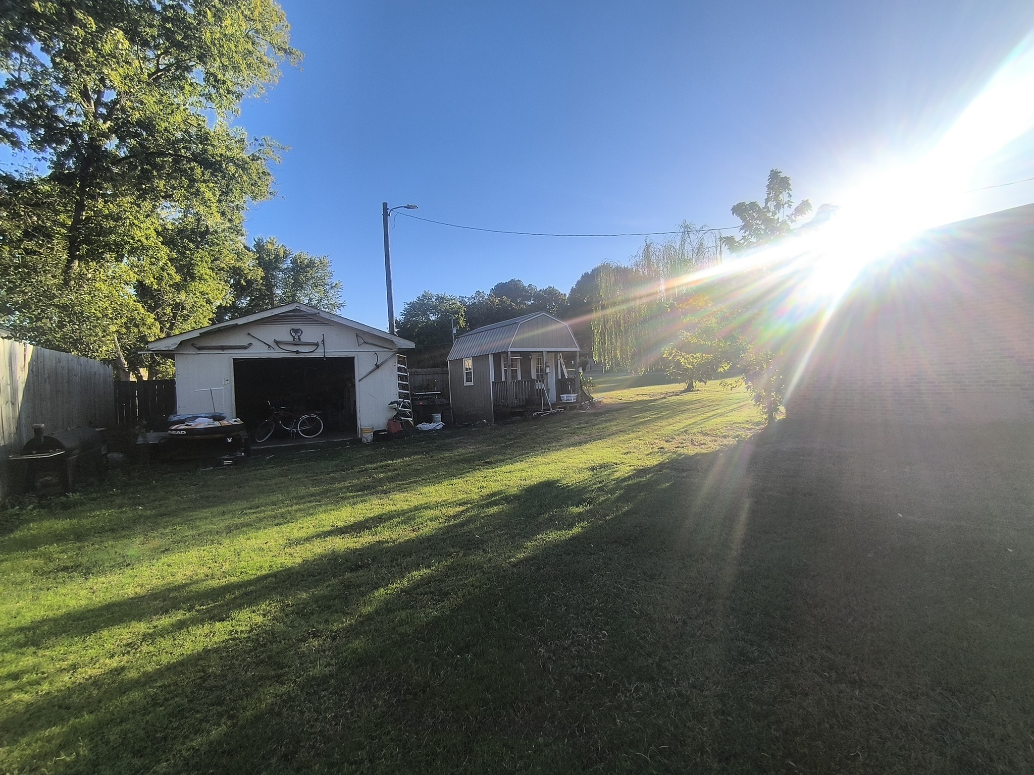 302 Mathis Ave Property Photo 4