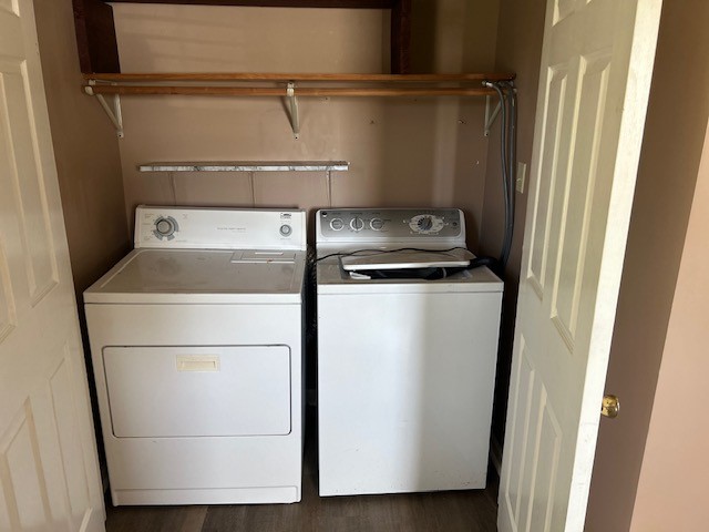 681 Artic Ave Property Photo 16