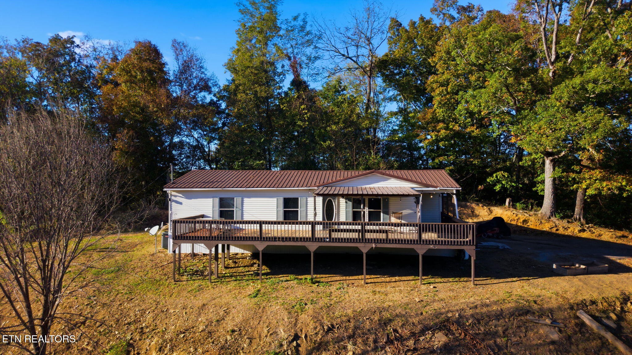 936 Stott Lane Property Photo 1