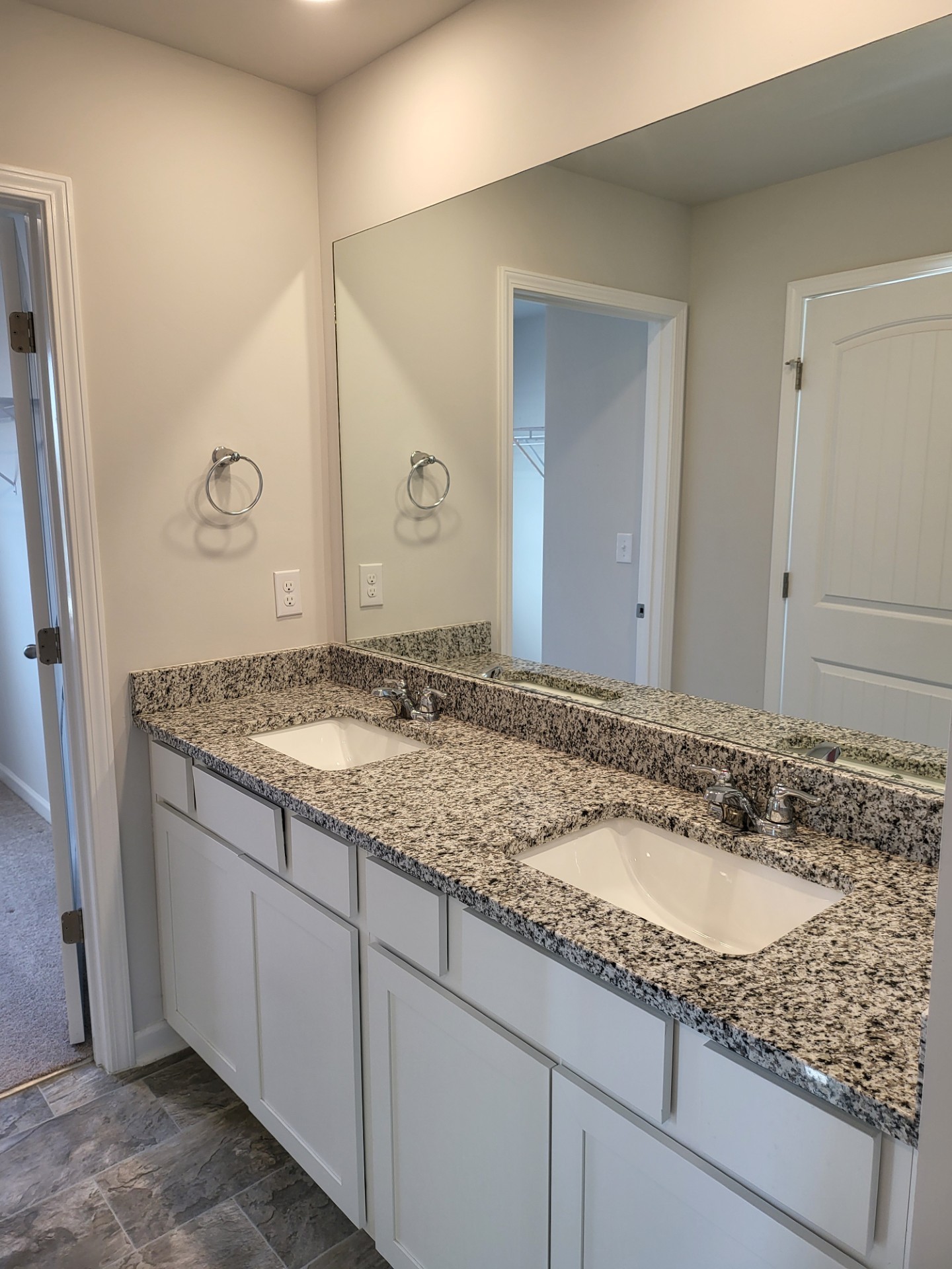 155 Olivia Cir Property Photo 12