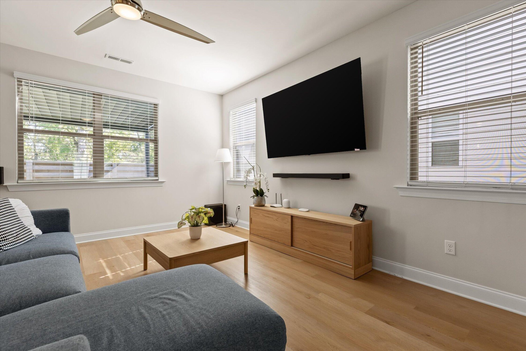 1140 Cityscape View Property Photo 11