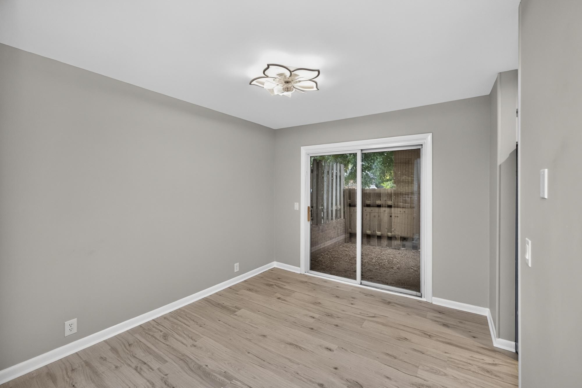 5515 Country Dr Property Photo 12