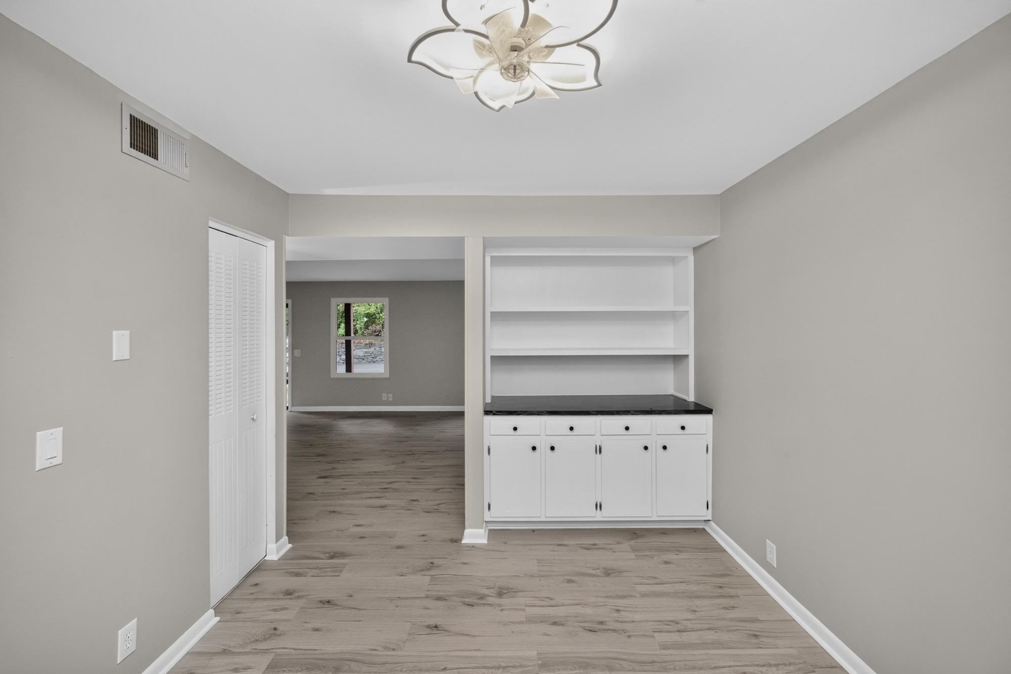 5515 Country Dr Property Photo 16