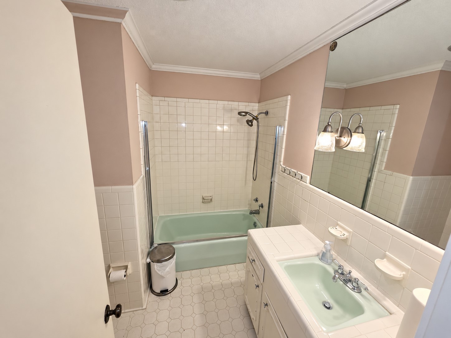112 Whitfield Dr Property Photo 15