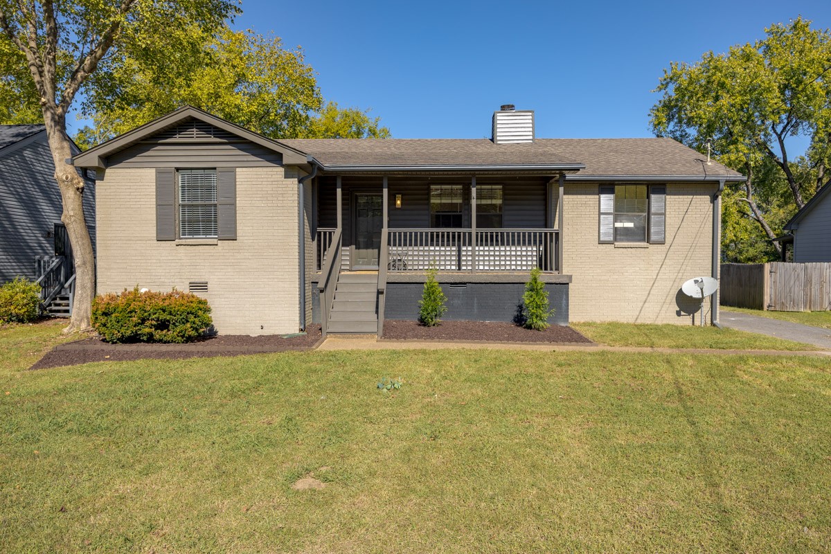 2529 Mcginnis Dr Property Photo 1