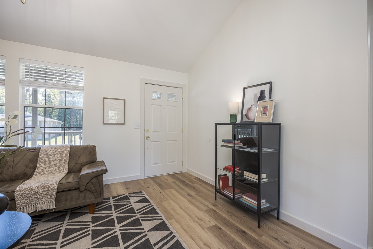 2529 Mcginnis Dr Property Photo 6