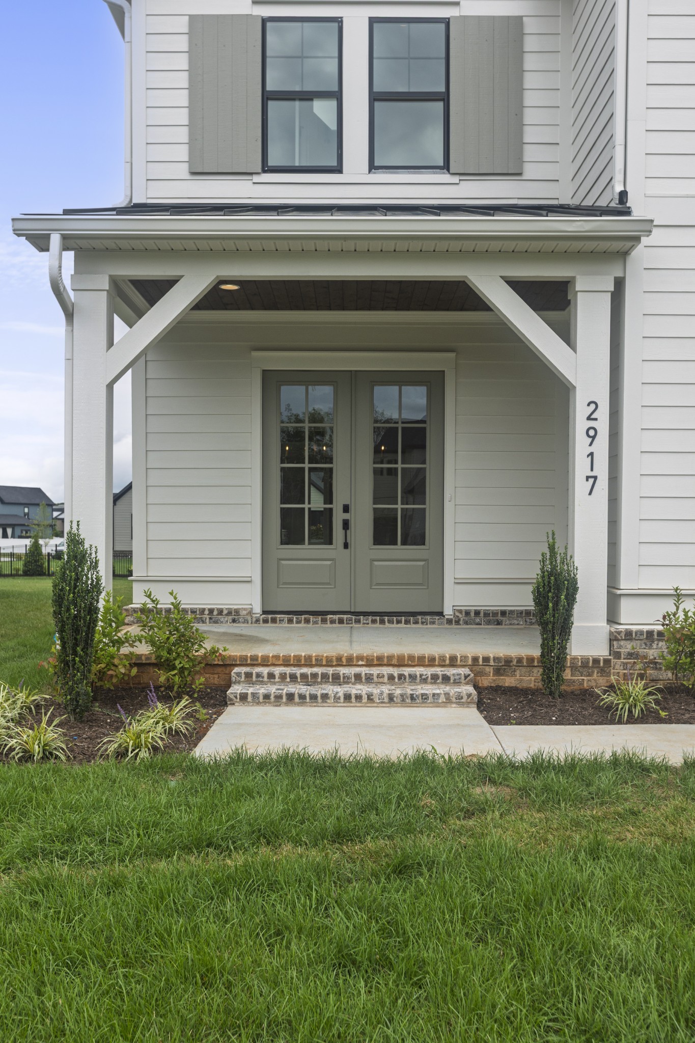 2917 Chaudoin Ct Property Photo 3