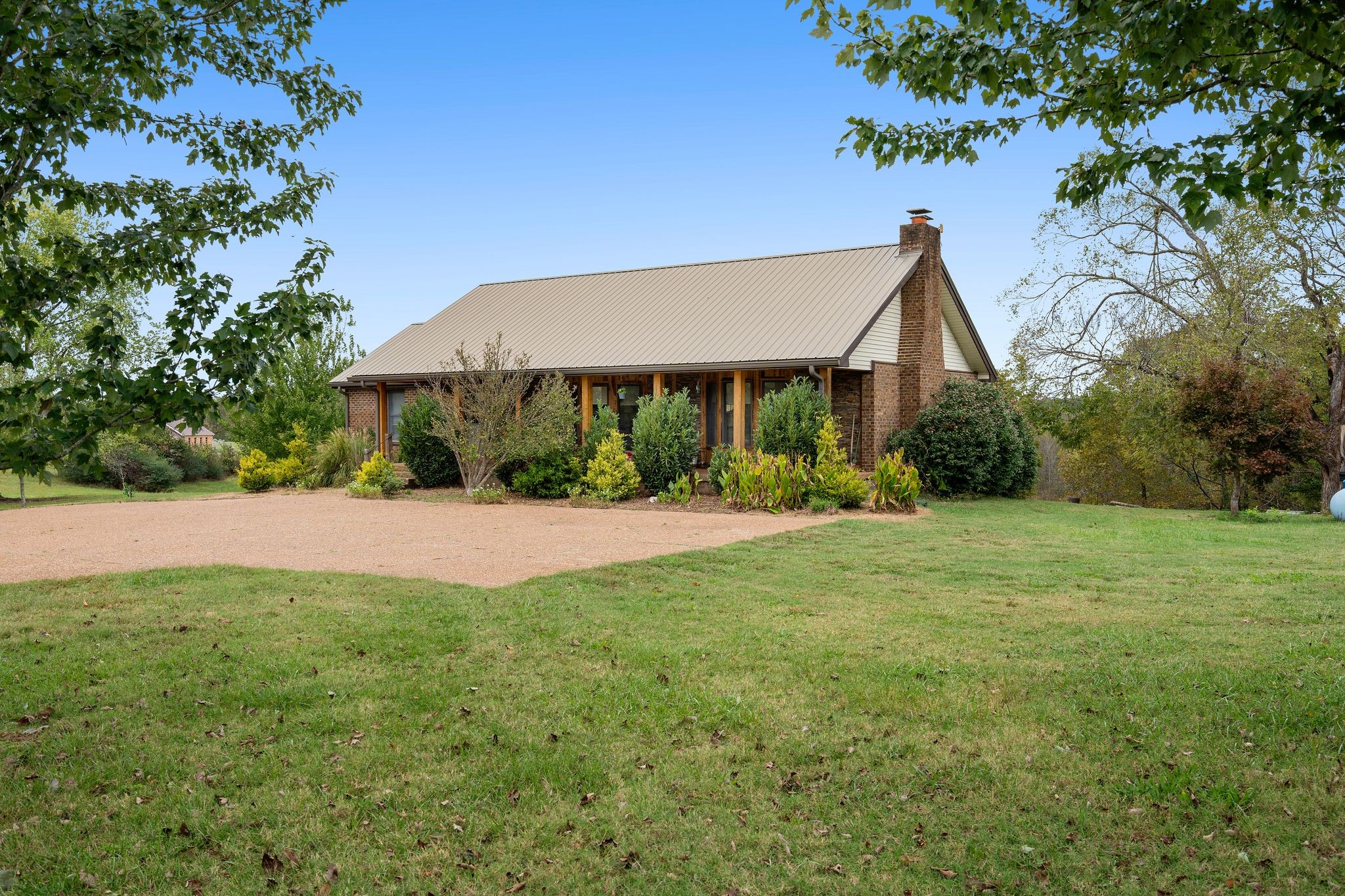 5956 Greenbrier Rd Property Photo 8
