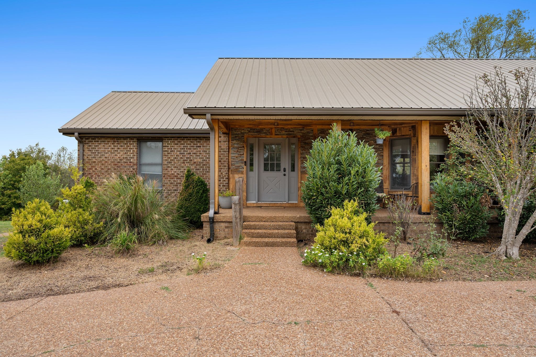 5956 Greenbrier Rd Property Photo 10