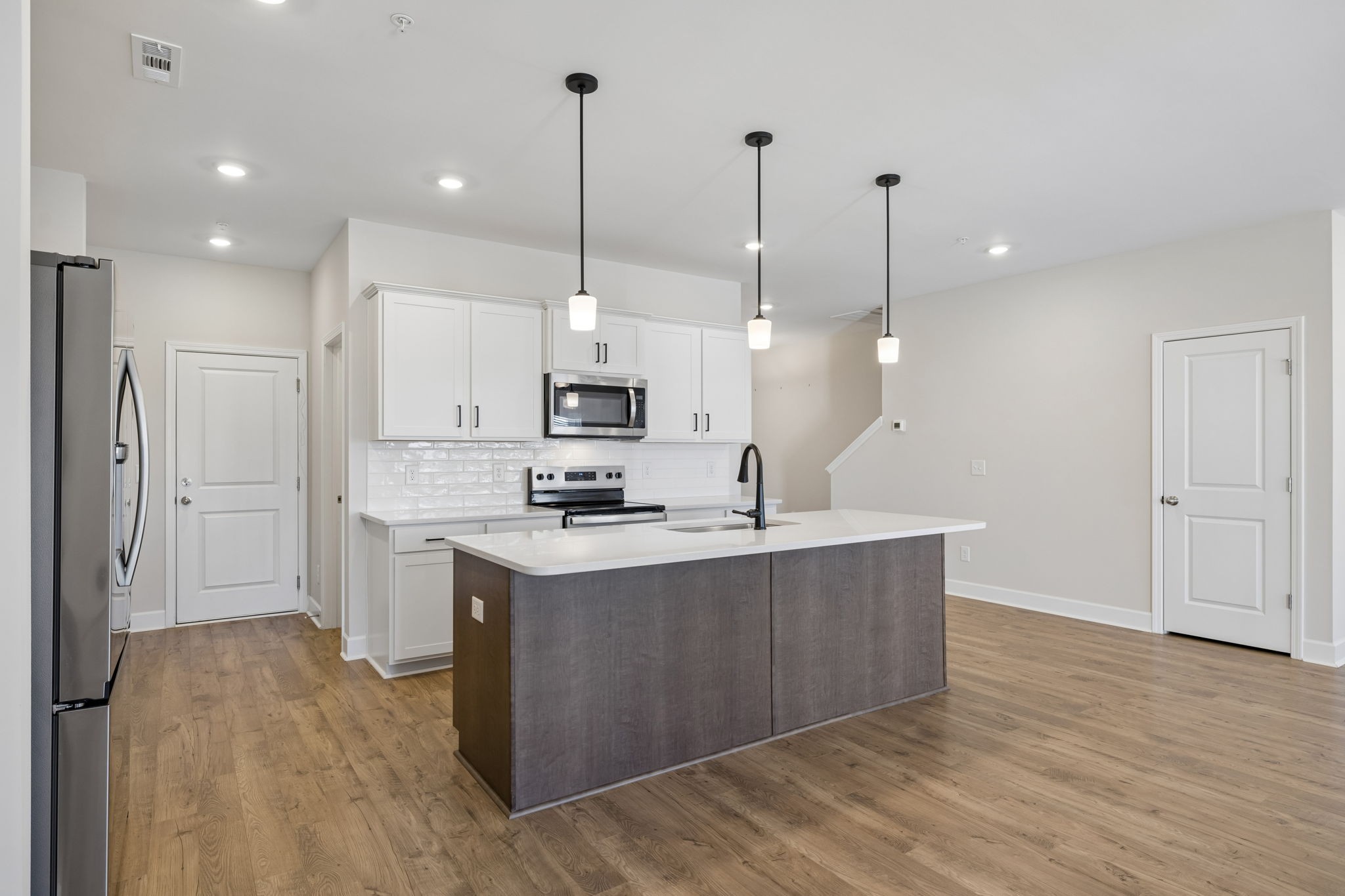 1179 Short St Property Photo 14