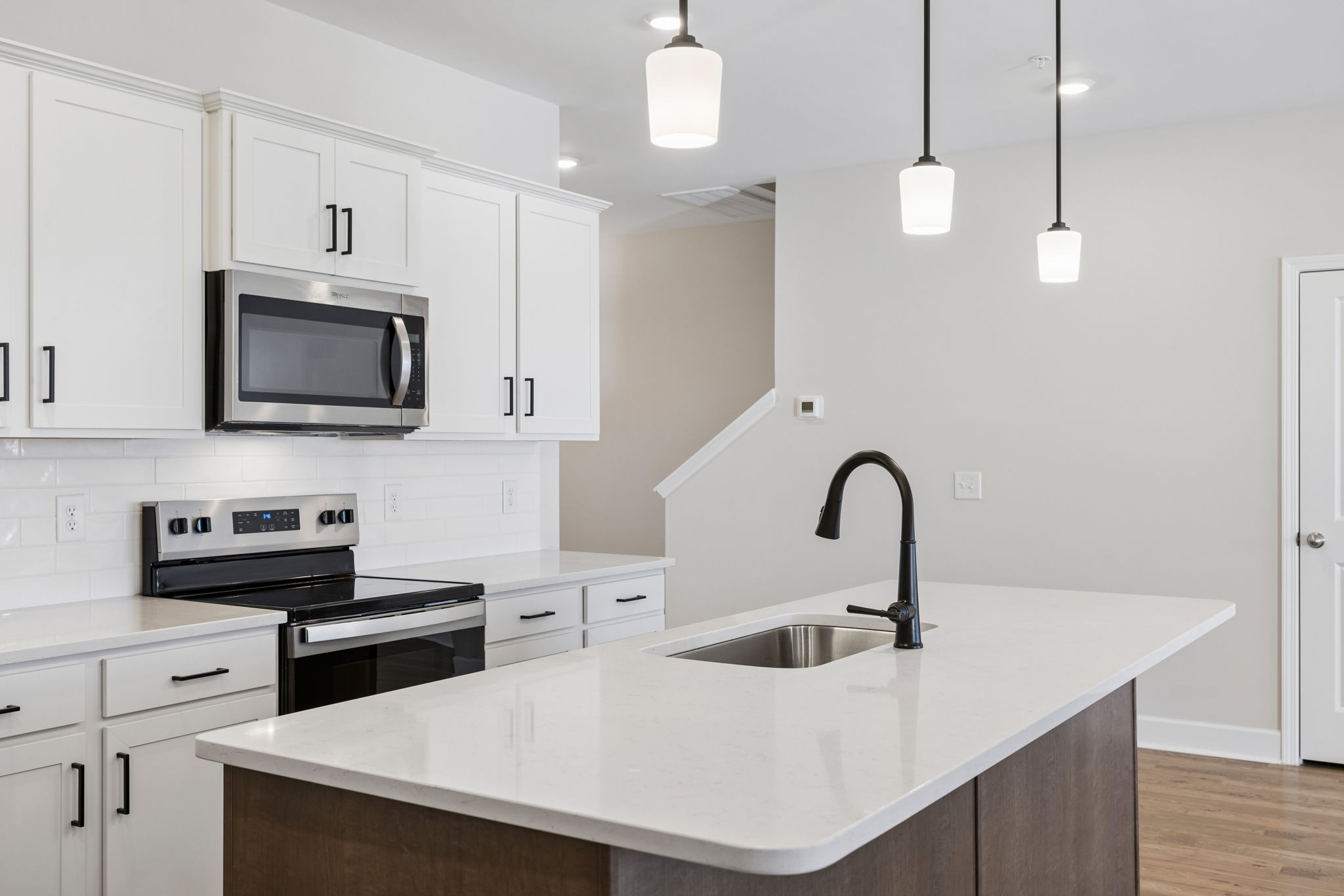1179 Short St Property Photo 16