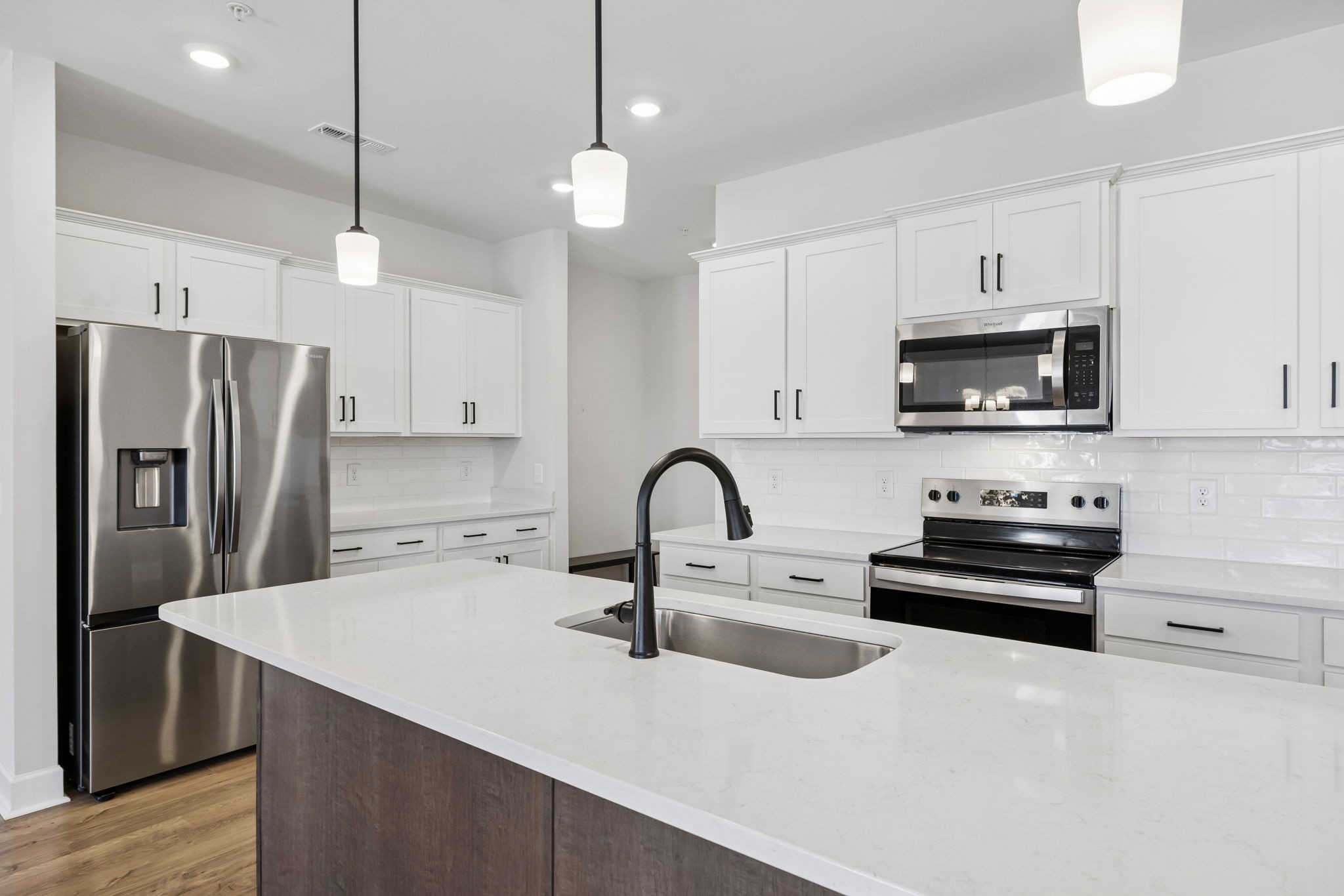 1179 Short St Property Photo 17